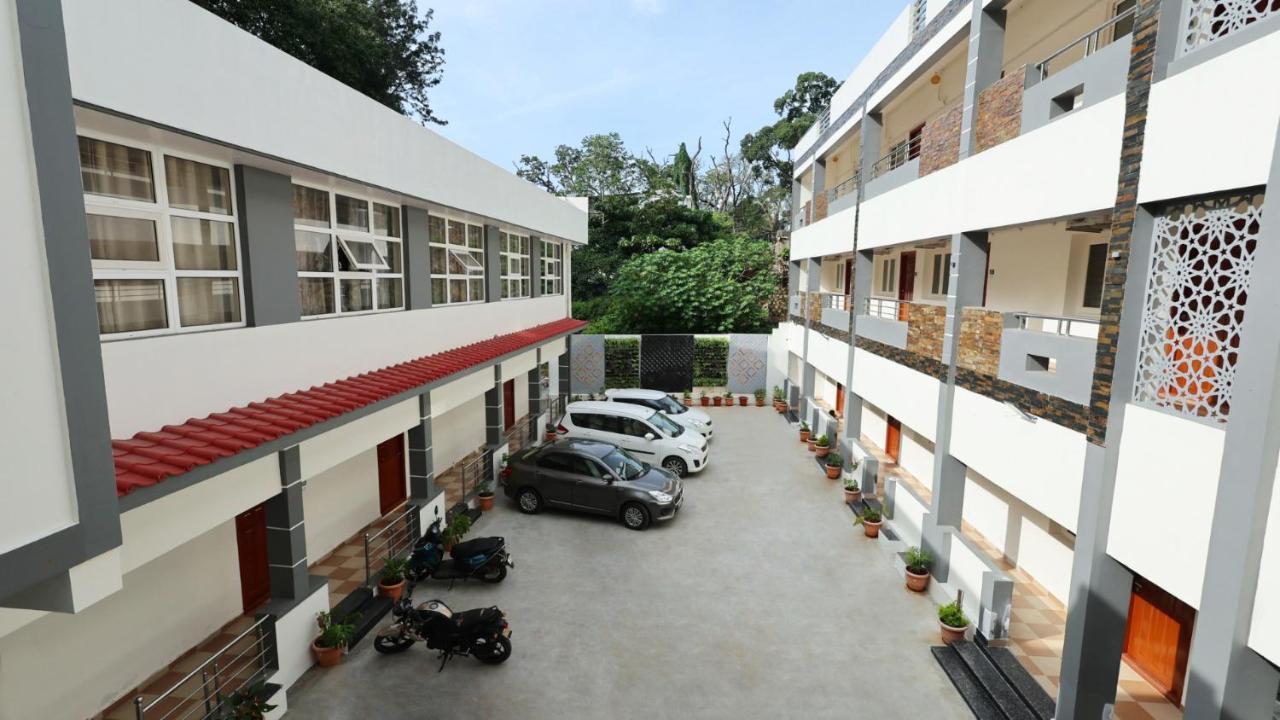 Hotel Grand Square Yercaud Luaran gambar
